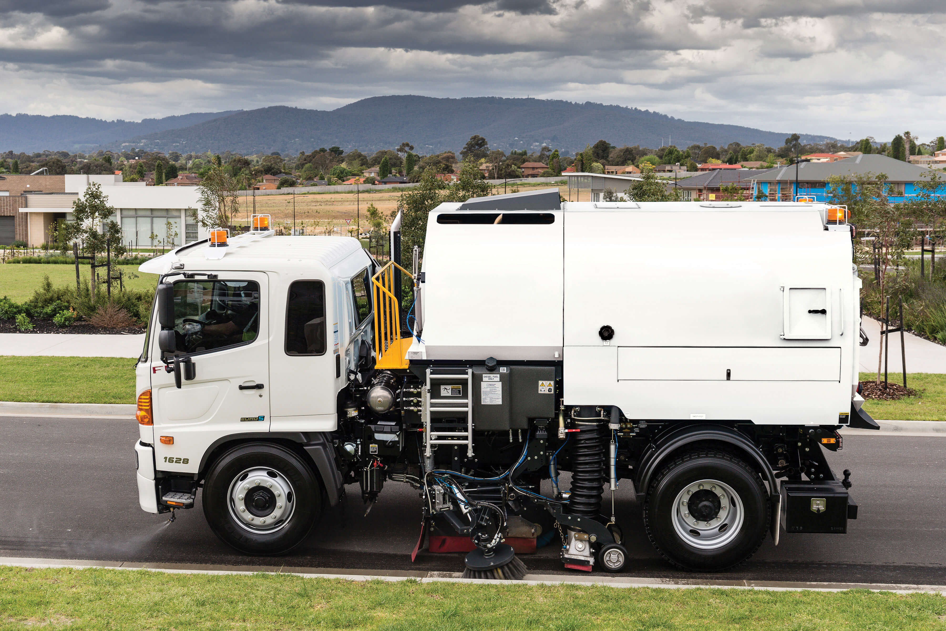 Bucher Road Sweeper VT652 | AB Equipment