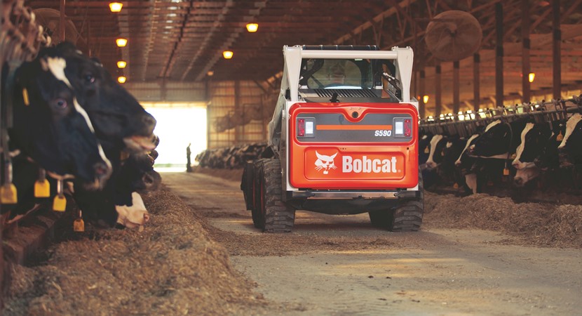 Bobcat S590 1