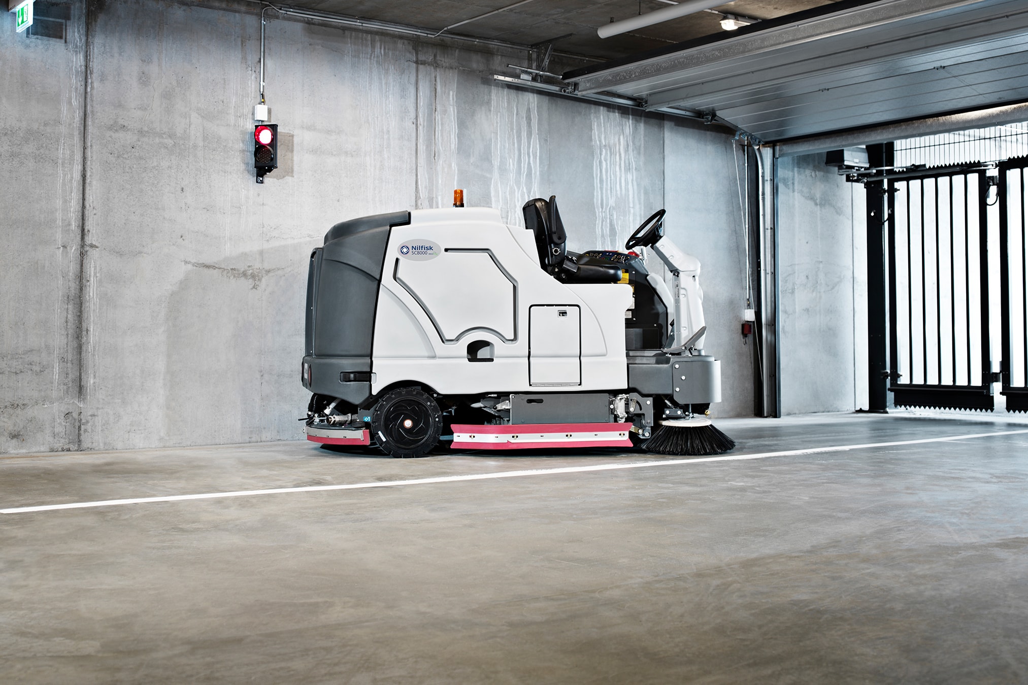 Nilfsk 575X375 SC8000 F Min