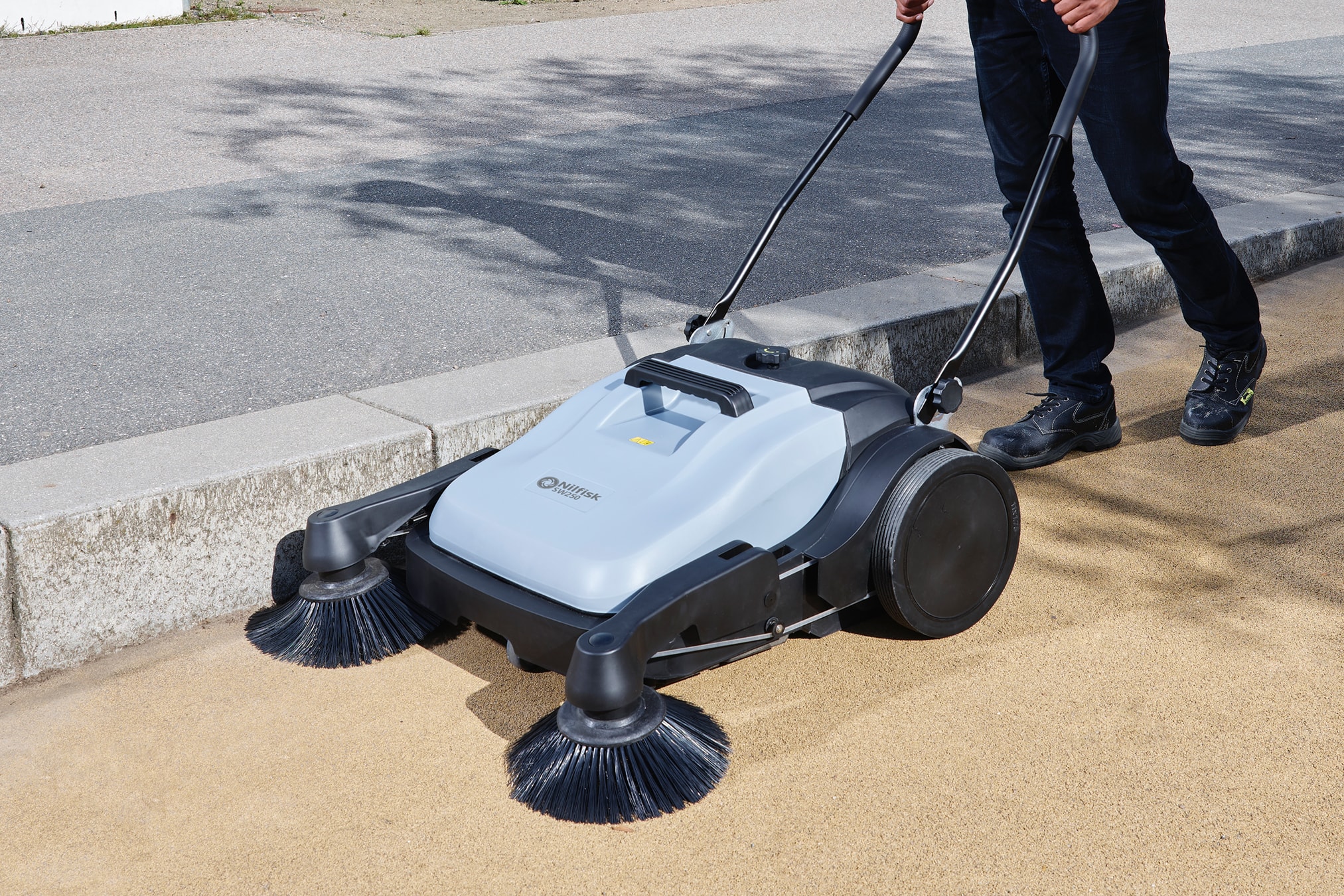 Nilfsk 575X375 SW250 D Min