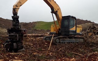 MA126043 (D129255) Hyundai 320LC 9 (8)