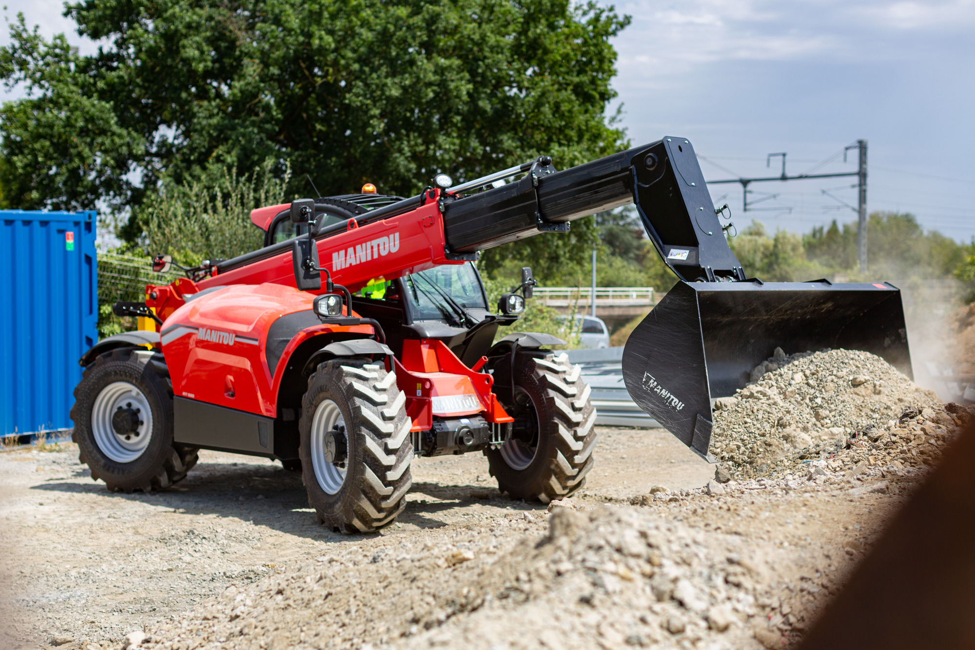 Application Construction Telehandler Mt 935 Manitou 023