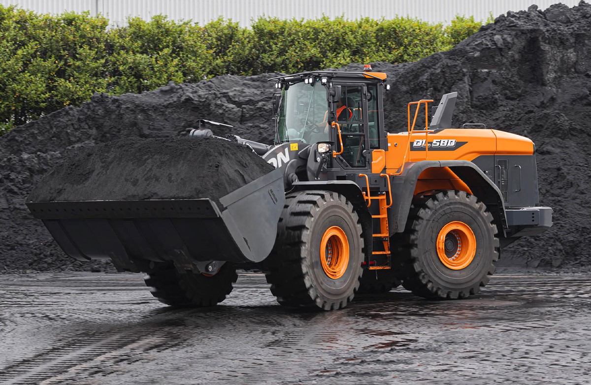 Develon Dl580 operating in NZ