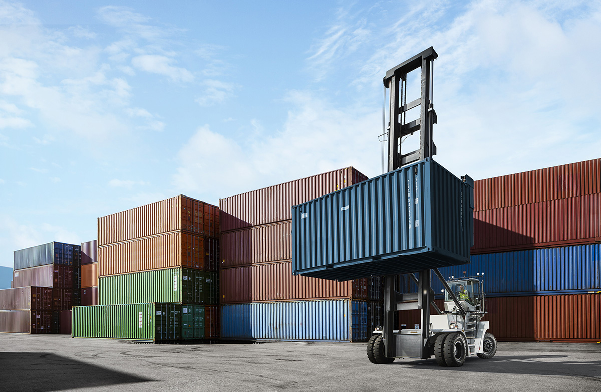 Liftace Empty Container Handler 02