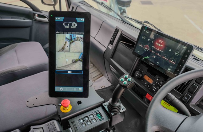 Isuzu FVY 240 300 X Bucher Force 285 10Lores