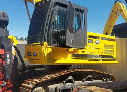SH300LF 6 With QH & Waratah