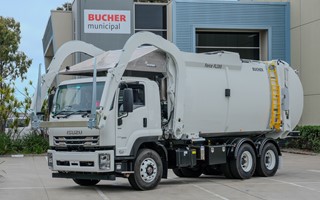 Isuzu FVY 240 300 X Bucher Force 285 28