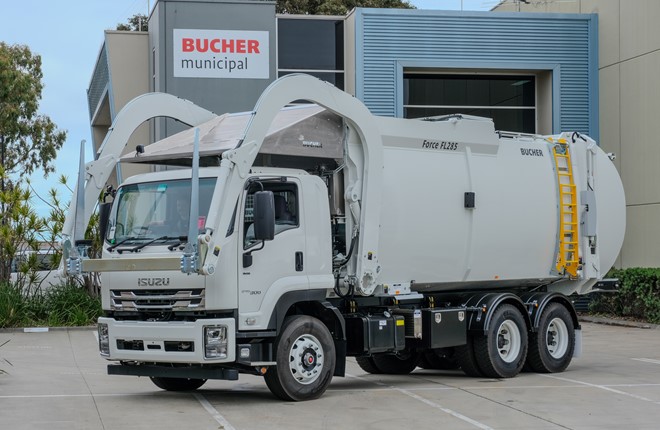 Isuzu FVY 240 300 X Bucher Force 285 28