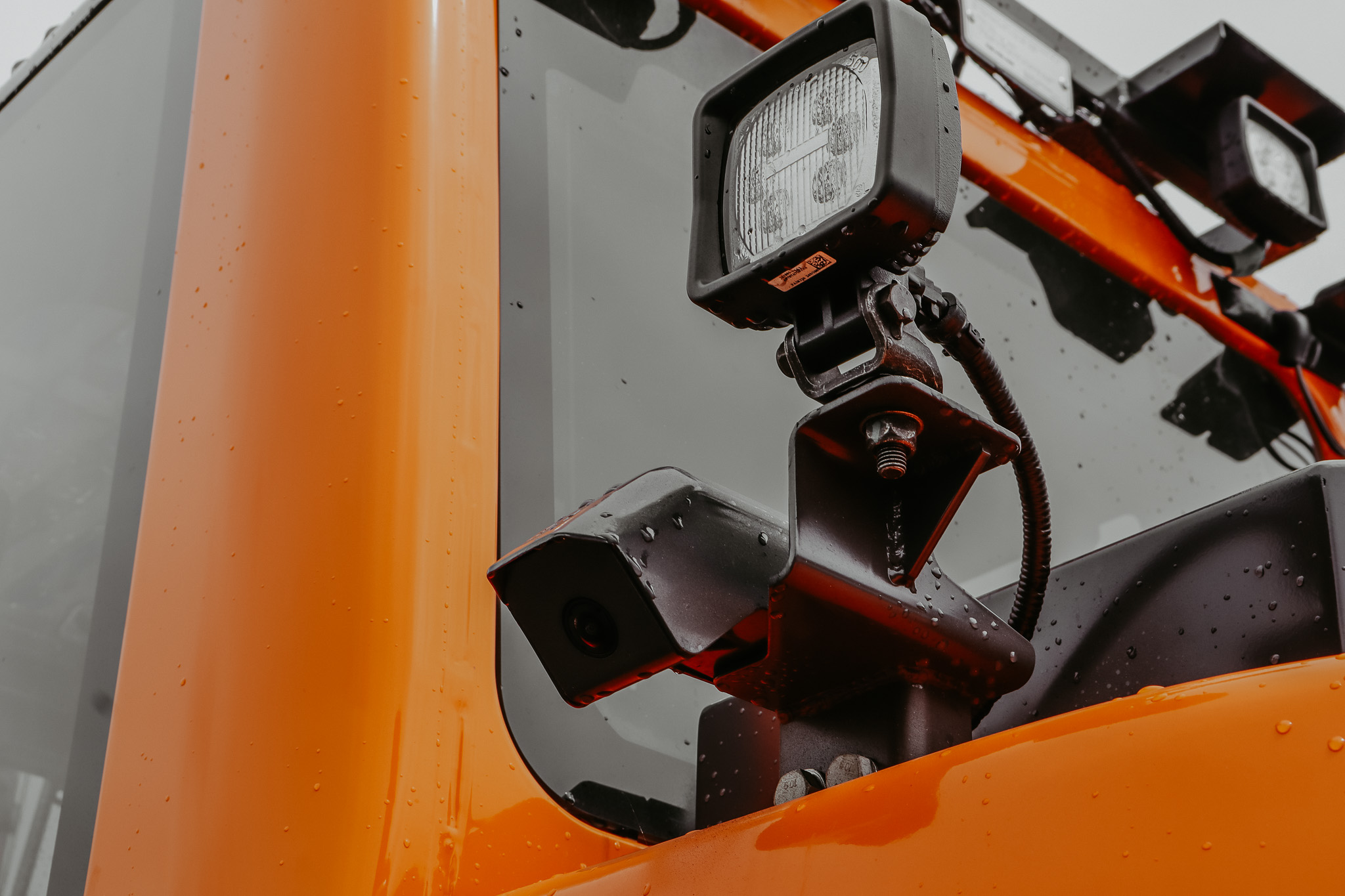 Develon DX140LCR Reduced swing excavator