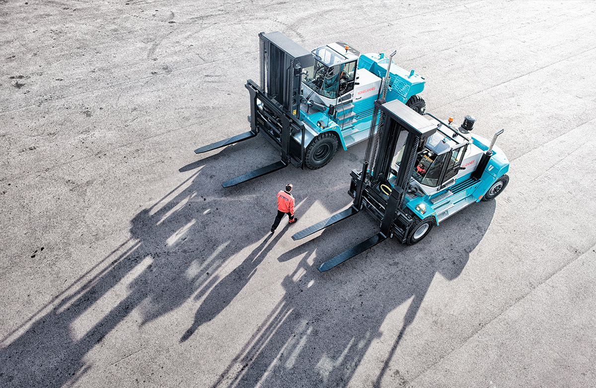 Lift Truck 10 65 Tons 04