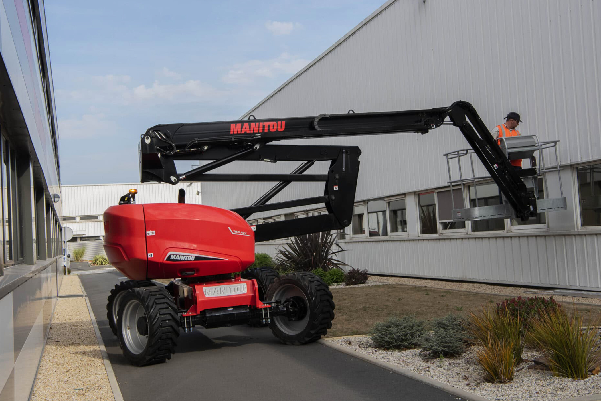 AB Equipment Manitou 180ATJ 3